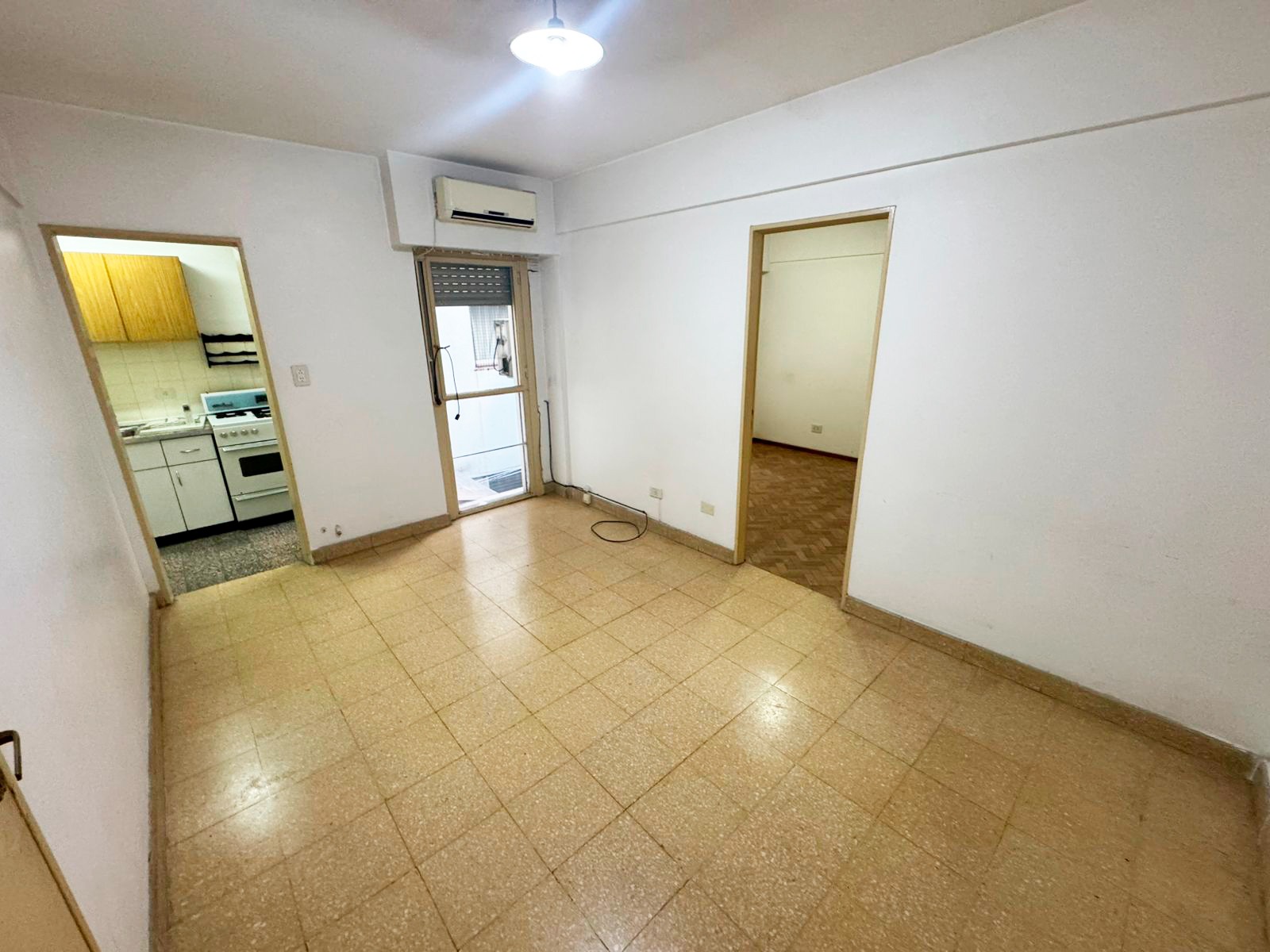 1fda5859-295e-4e93-9edf-411c9261f58a