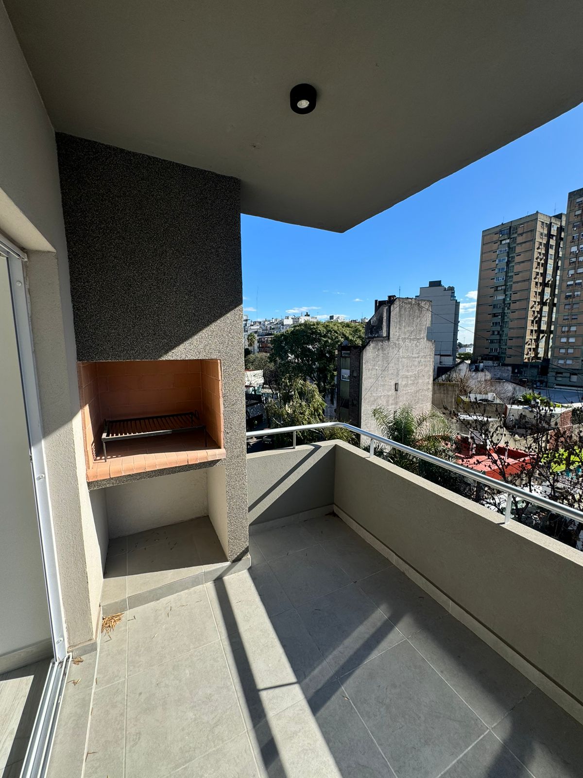 83356597-1c42-4150-95a3-19a96e62c1fa