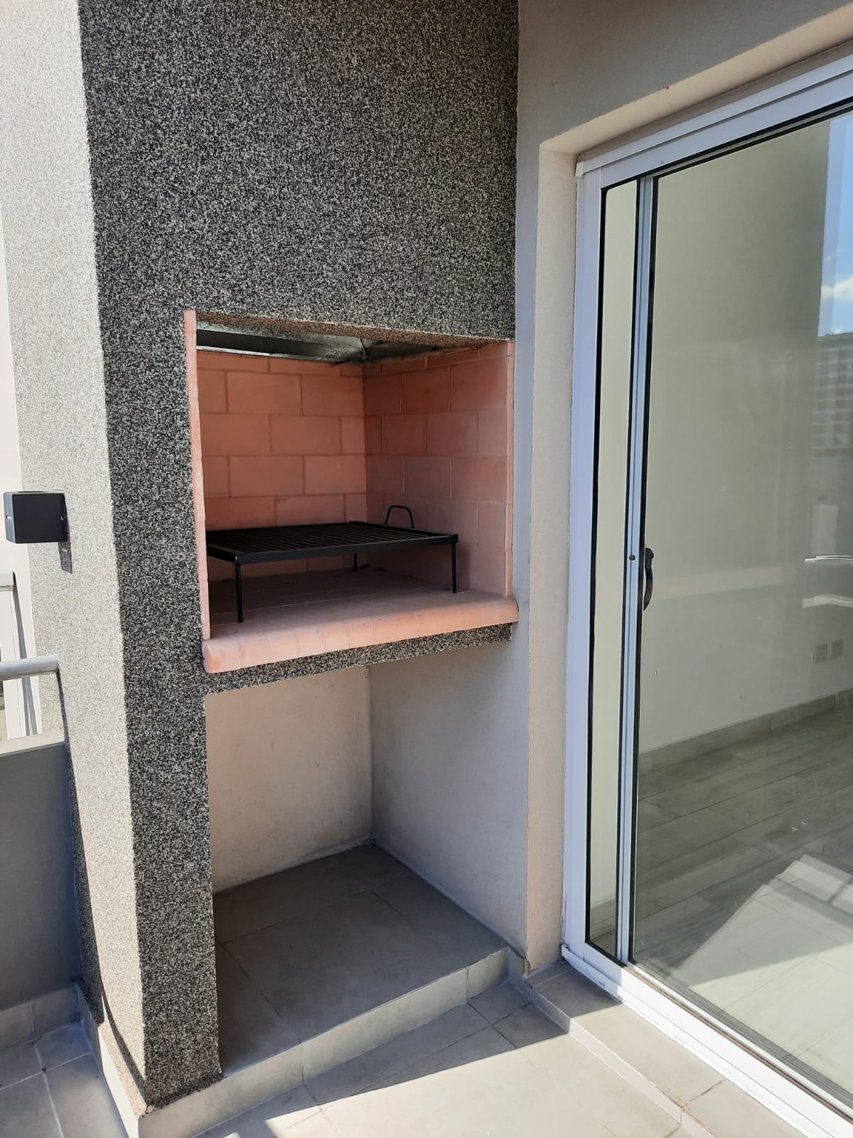 9bc53c35-9500-48c9-bd6d-ad33c8ff8ff6