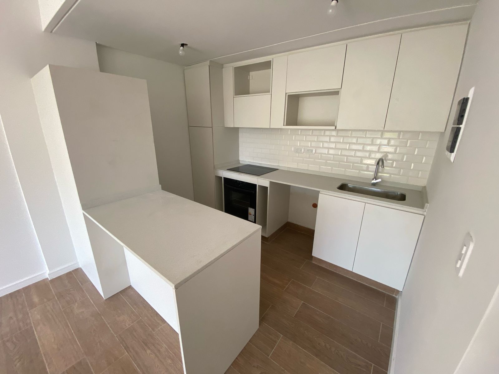 WhatsApp Image 2025-03-20 at 11.41.44 (2)