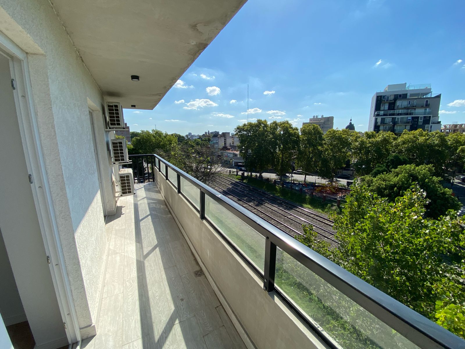 WhatsApp Image 2025-03-20 at 11.41.44