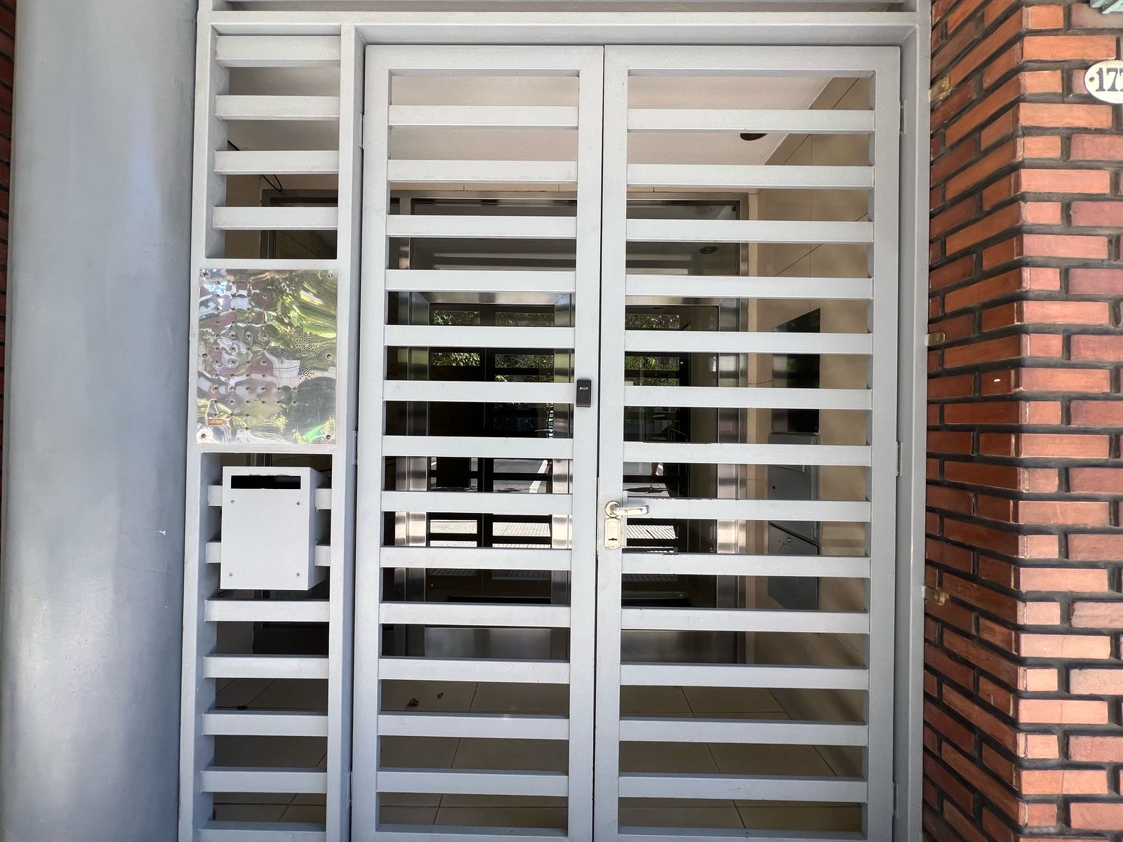 WhatsApp Image 2025-04-01 at 13.29.35