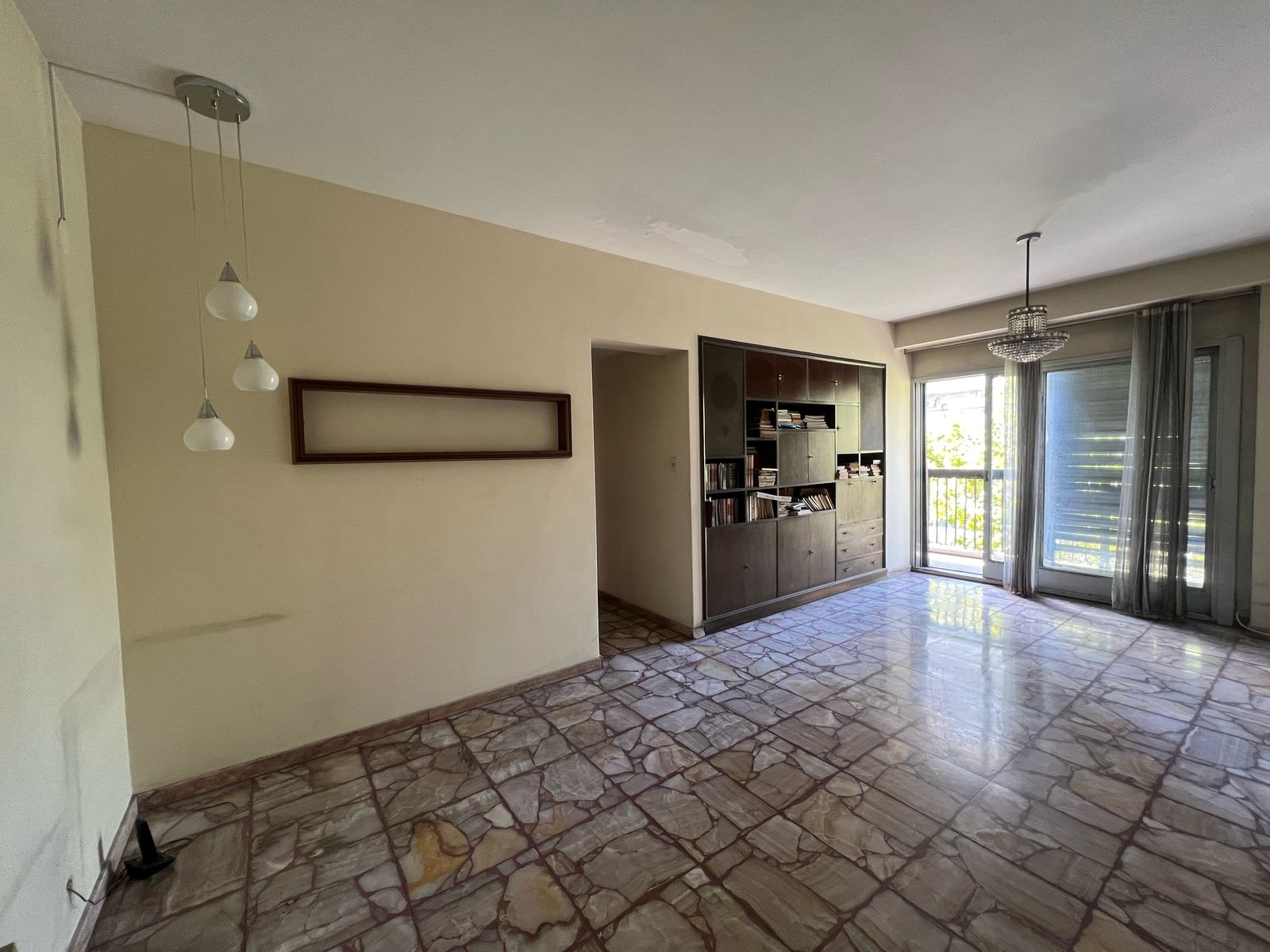 WhatsApp Image 2025-04-01 at 13.29.38 (1)