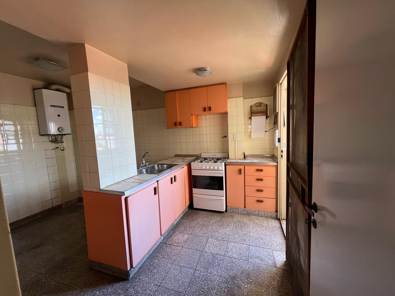 WhatsApp Image 2025-04-01 at 13.29.41 (1)