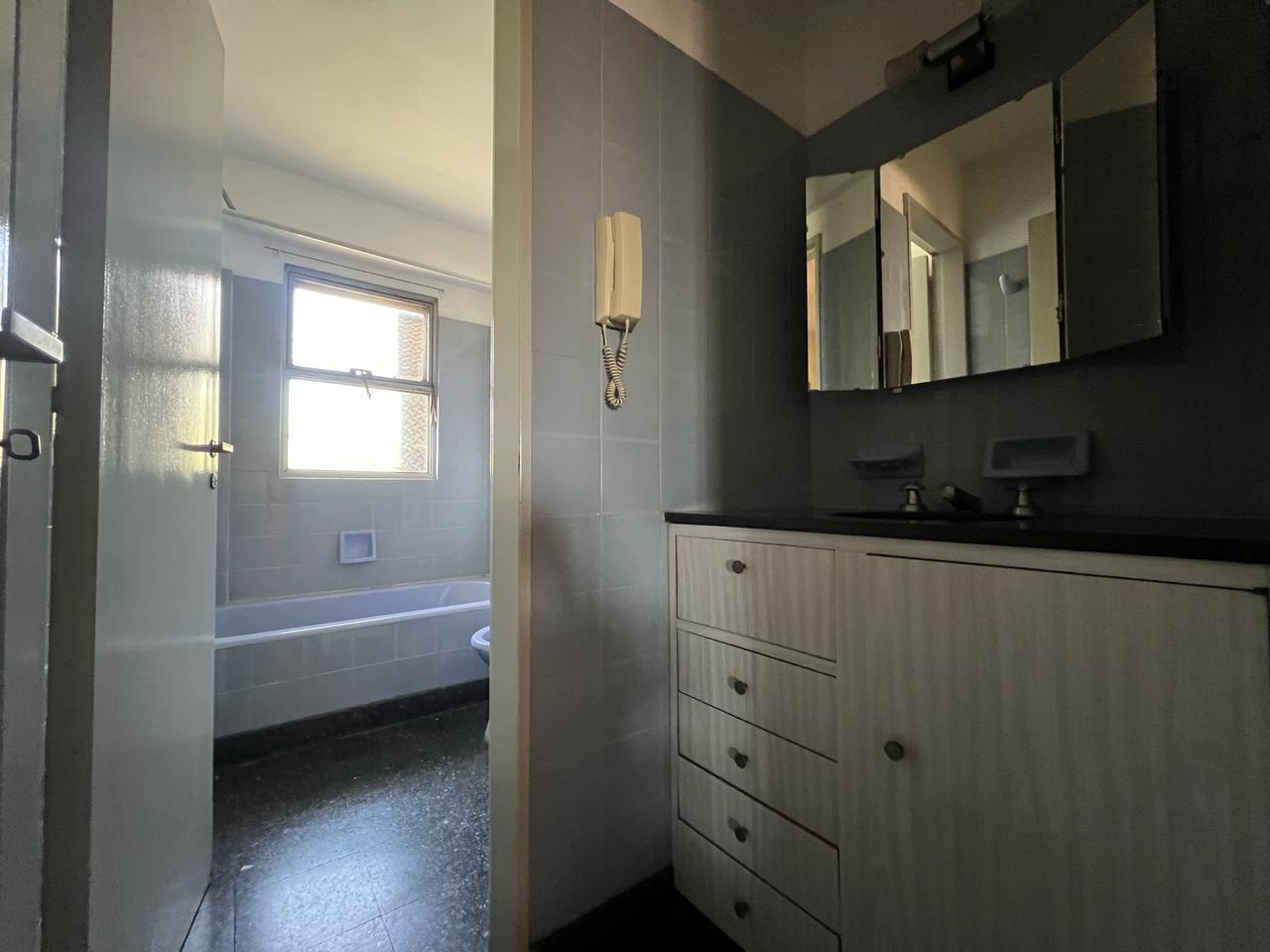 WhatsApp Image 2025-04-01 at 13.29.59