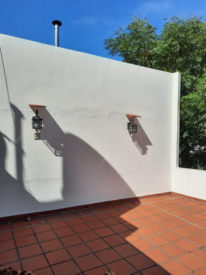 WhatsApp Image 2025-09-24 at 18.09.25 (1)