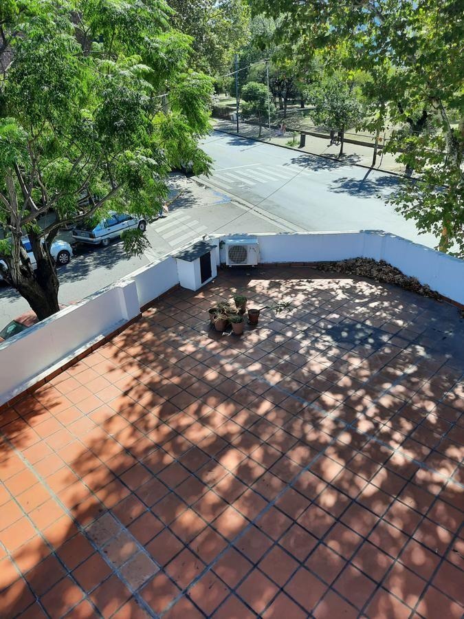 WhatsApp Image 2025-09-24 at 18.09.25 (2)