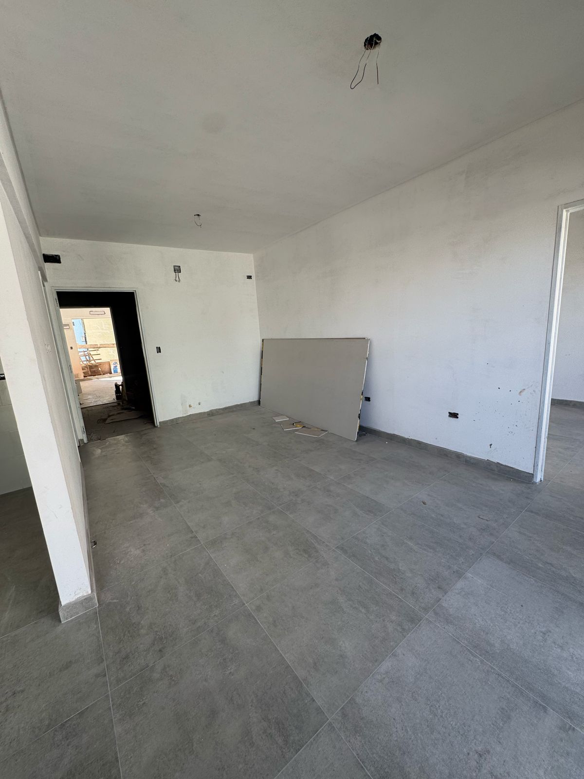 e2962b41-ee49-45b8-bacb-1c17e0e9af9d