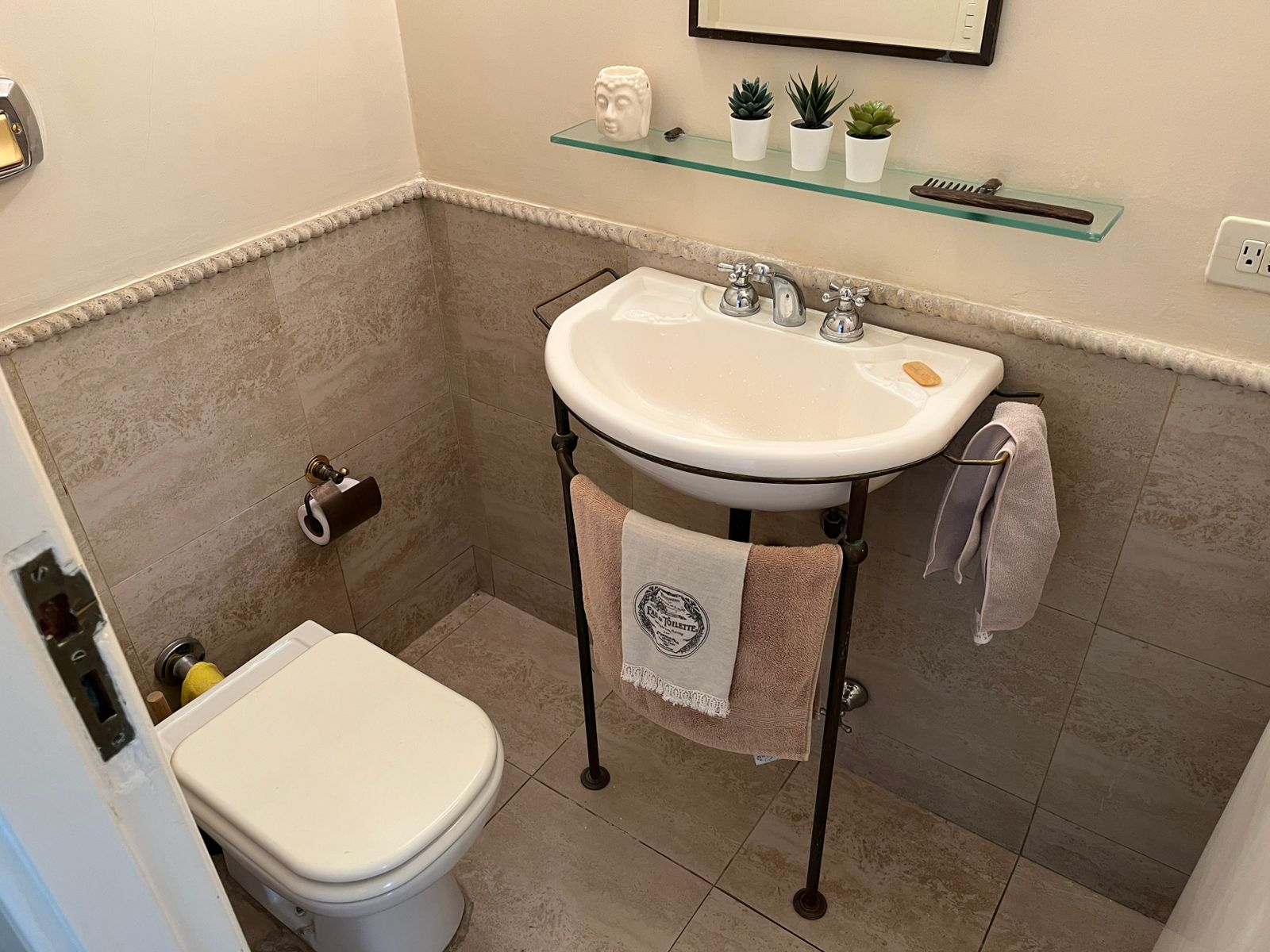 WhatsApp Image 2025-10-30 at 12.29.09 PM (1)