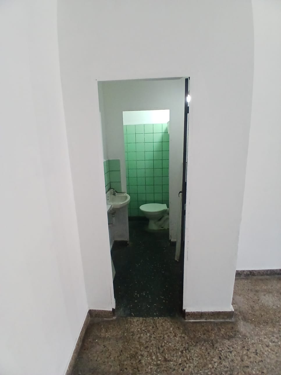 WhatsApp Image 2025-12-05 at 11.49.04