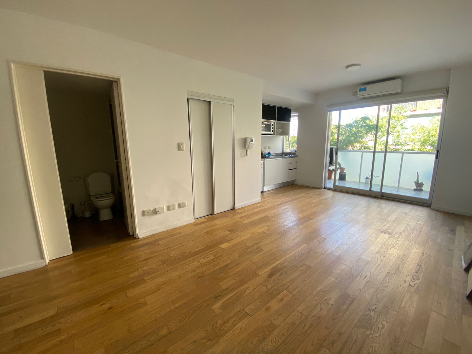 WhatsApp Image 2026-02-06 at 14.39.52 (2)